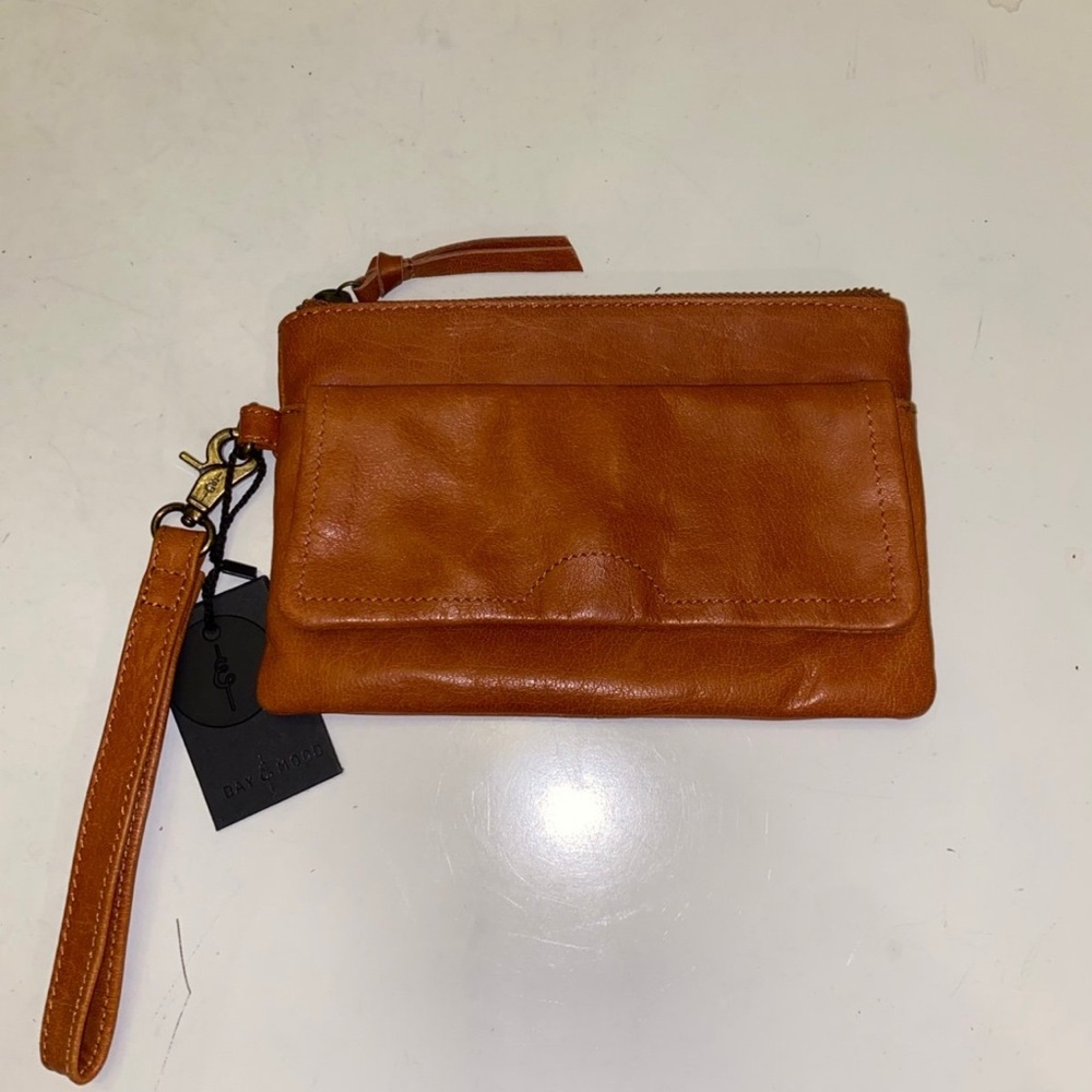 NWT Day & Mood Leather Pine Clutch
Wristlet in Desert Sand